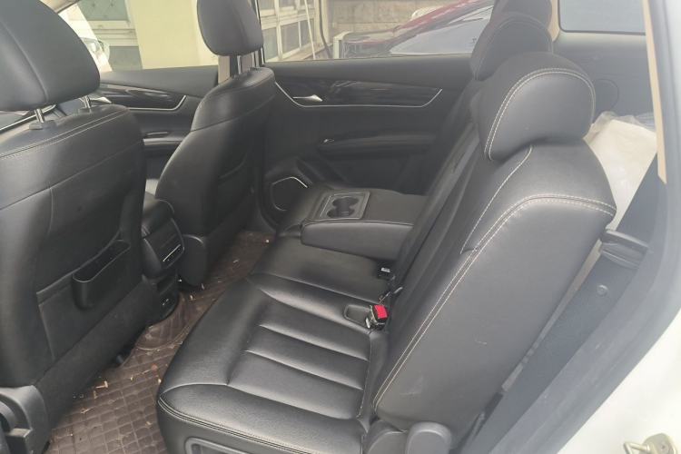 Used BYD Song MAX 2017 1.5T Manual Smart Connect Luxury 7-Seater Left Rear Seat
