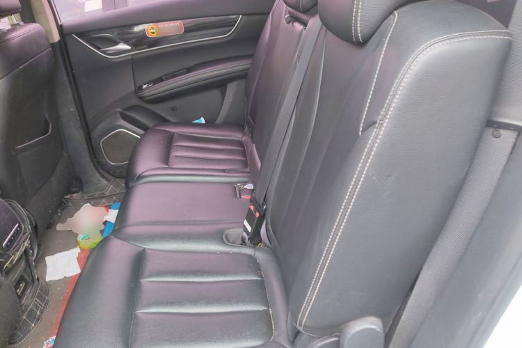 Used BYD Song MAX 2017 1.5T Automatic Smart Connect Prestige 7-Seater Left Rear Seat