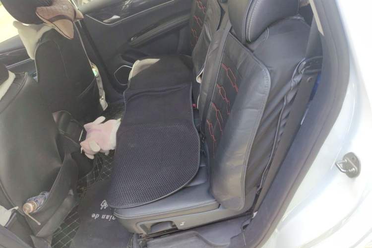 Used BYD Song MAX 2017 1.5T Manual Comfort 7-Seater Left Rear Seat
