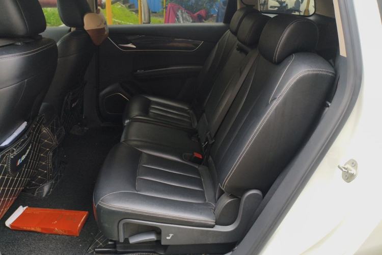 Used BYD Song MAX 2017 1.5T Automatic Smart Connect Elite 7-Seater Left Rear Seat