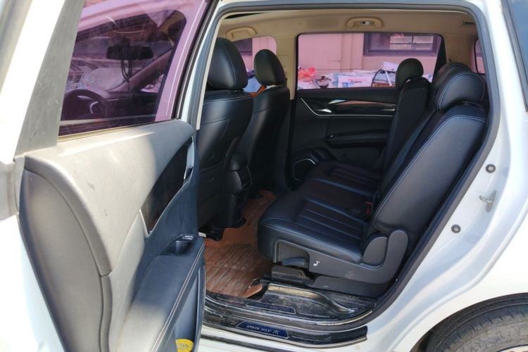 Used BYD Song MAX 2017 1.5T Automatic Smart Connect Elite 7-Seater Left Rear Seat