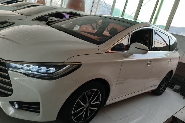 Used BYD Song MAX 2017 1.5T Automatic Smart Connect Elite 7-Seater Left Side