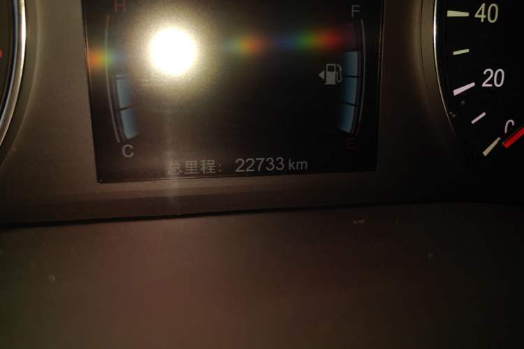 Used BYD Song MAX 2017 1.5T Automatic Smart Connect Prestige 7-Seater Odometer Close Up