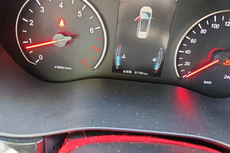 Used BYD Song MAX 2017 1.5T Automatic Smart Connect Elite 7-Seater Odometer Close Up