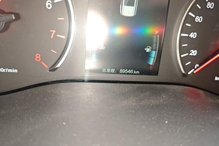 Used BYD Song MAX 2017 1.5T Automatic Smart Connect Elite 7-Seater Odometer Close Up