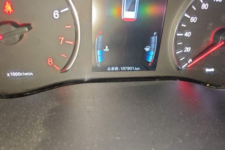 Used BYD Song MAX 2017 1.5T Automatic Smart Connect Elite 7-Seater Odometer Close Up