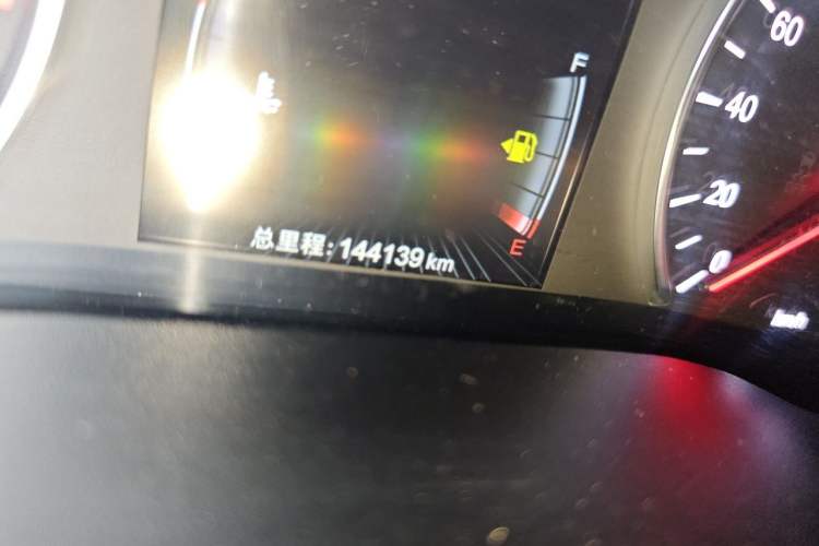 Used BYD Song MAX 2017 1.5T Automatic Smart Connect Elite 7-Seater Odometer Close Up