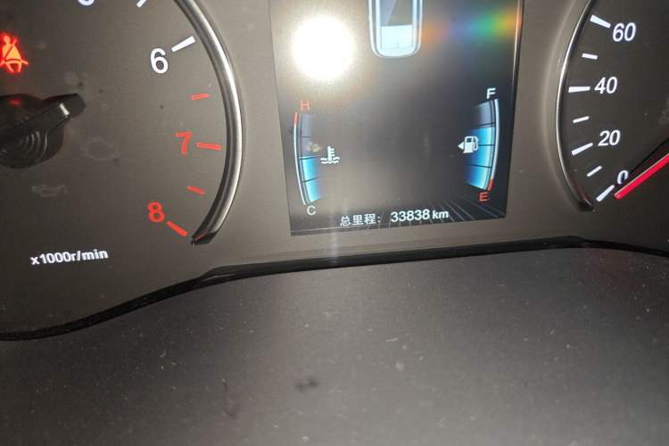 Used BYD Song MAX 2017 1.5T Automatic Smart Connect Elite 7-Seater Odometer Close Up