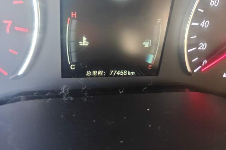 Used BYD Song MAX 2017 1.5T Automatic Smart Connect Elite 7-Seater Odometer Close Up