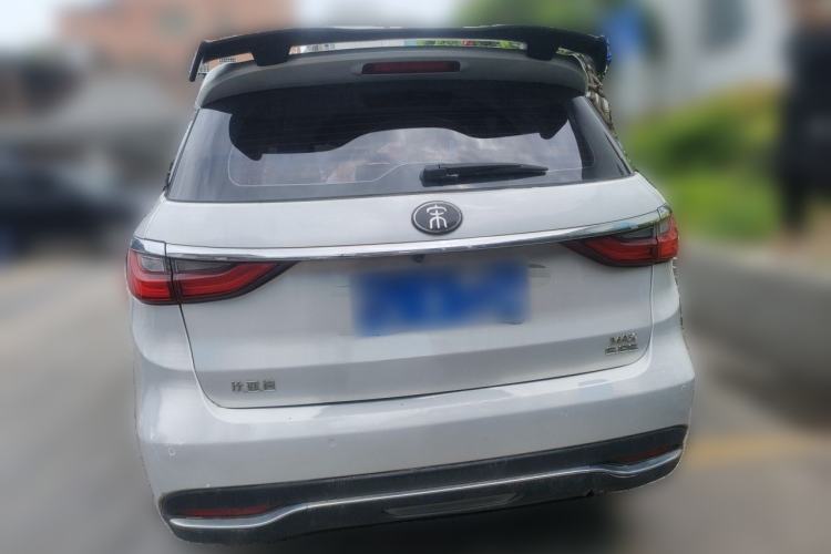 Used BYD Song MAX 2017 1.5T Automatic Smart Connect Luxury 7-Seater Rear