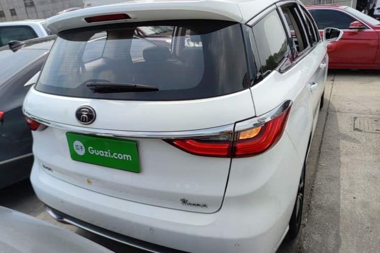 Used BYD Song MAX 2017 1.5T Automatic Smart Connect Elite 7-Seater Rear