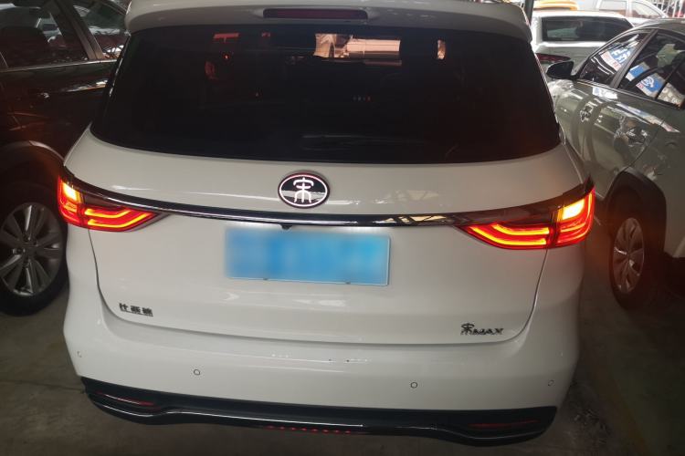 Used BYD Song MAX 2017 1.5T Automatic Smart Connect Elite 7-Seater Rear