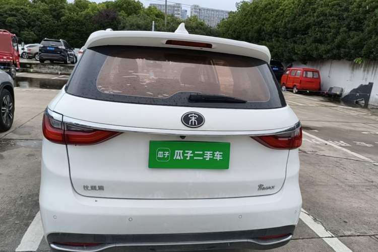 Used BYD Song MAX 2017 1.5T Automatic Smart Connect Elite 7-Seater Rear