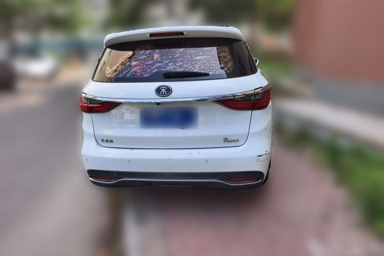 Used BYD Song MAX 2017 1.5T Automatic Smart Connect Luxury 7-Seater Rear