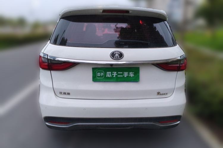 Used BYD Song MAX 2017 1.5T Manual Smart Connect Luxury 7-Seater Rear