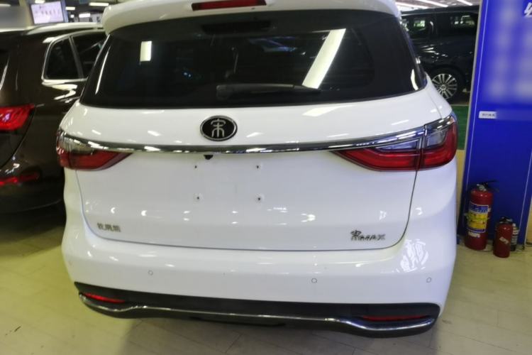 Used BYD Song MAX 2017 1.5T Automatic Smart Connect Elite 7-Seater Rear