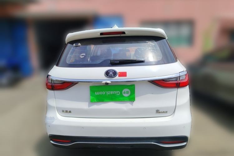 Used BYD Song MAX 2017 1.5T Manual Smart Connect Luxury 7-Seater Rear