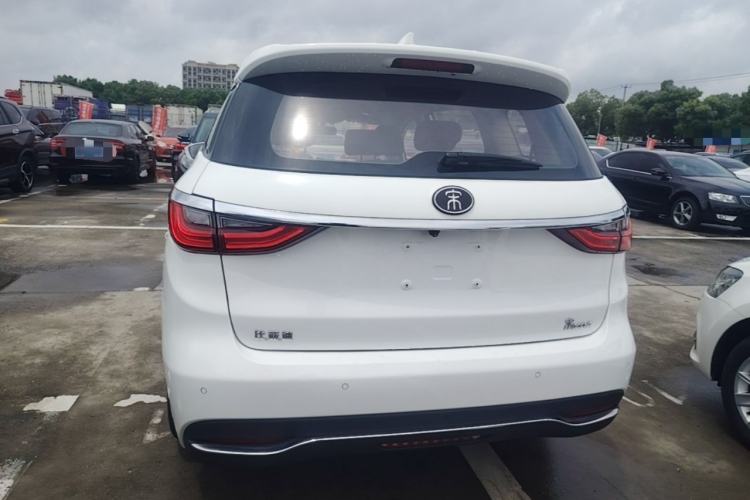 Used BYD Song MAX 2017 1.5T Automatic Smart Connect Luxury 7-Seater Rear