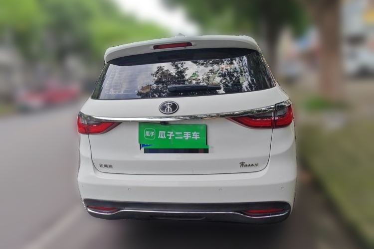 Used BYD Song MAX 2017 1.5T Automatic Smart Connect Prestige 7-Seater Rear