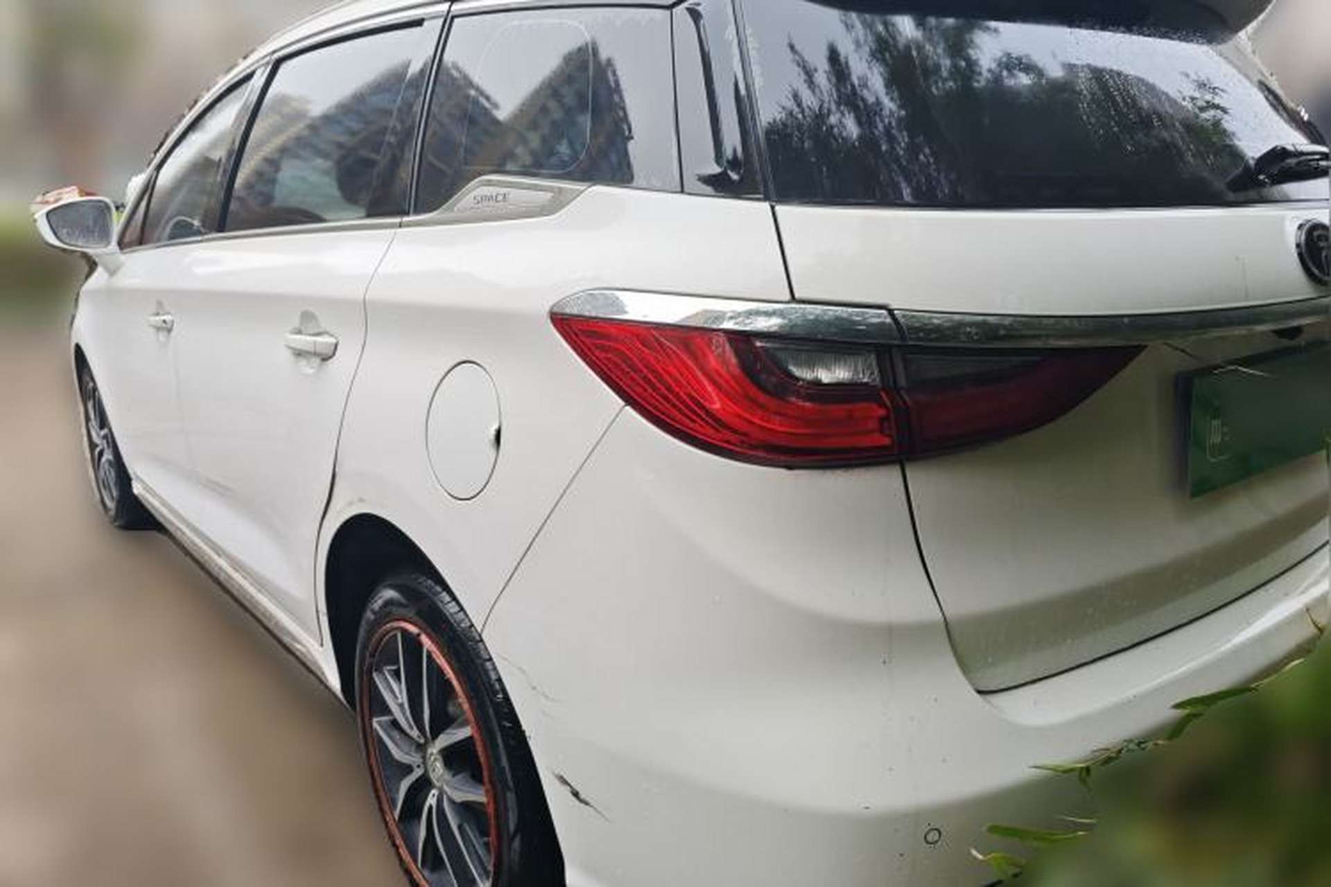 Used BYD Song MAX 2017 1.5T Automatic Smart Connect Elite 7-Seater Rear Left 45 Deg