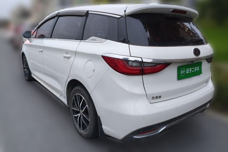 Used BYD Song MAX 2017 1.5T Manual Smart Connect Luxury 7-Seater Rear Left 45 Deg