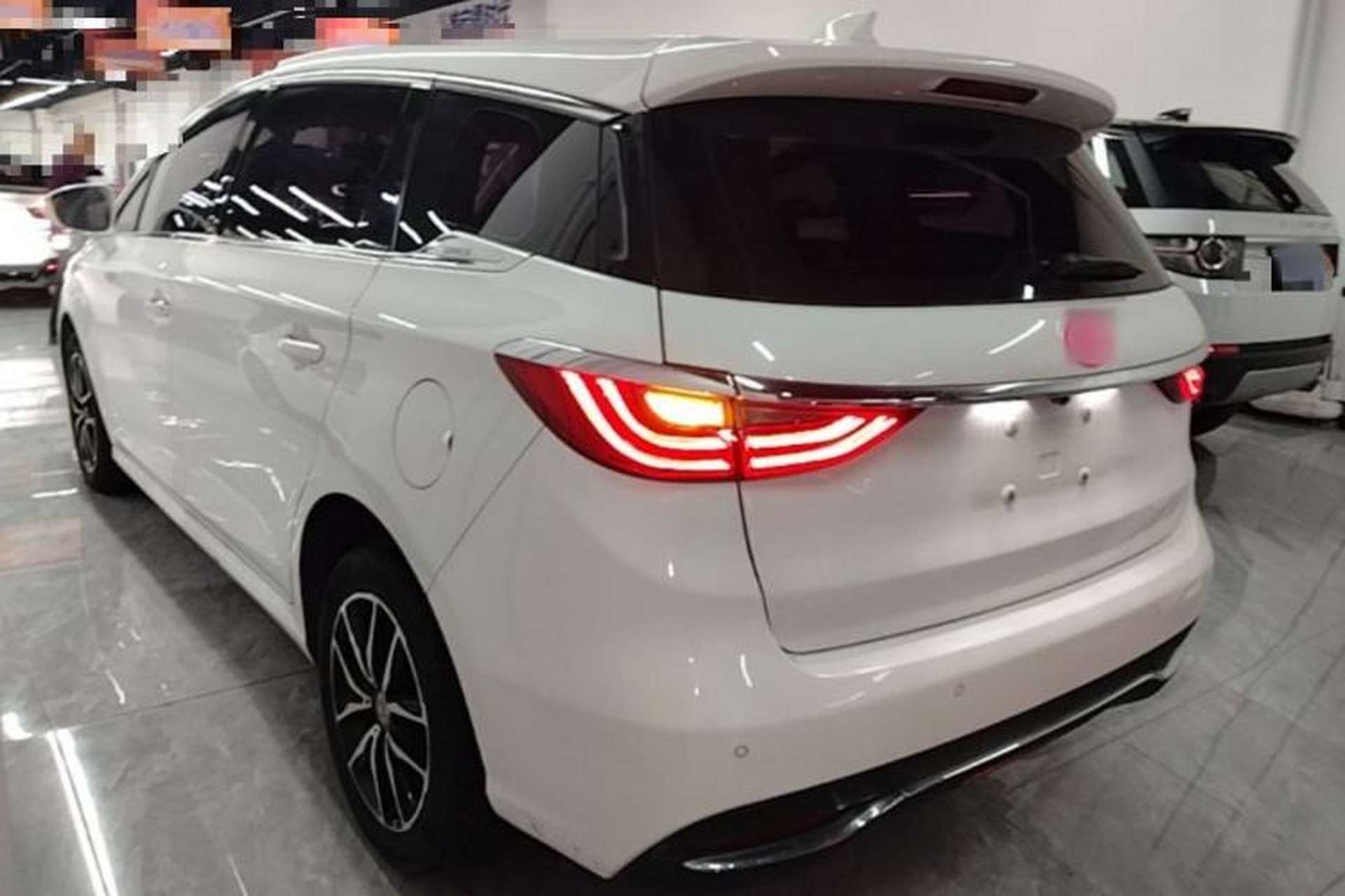 Used BYD Song MAX 2017 1.5T Automatic Smart Connect Luxury 7-Seater Rear Left 45 Deg