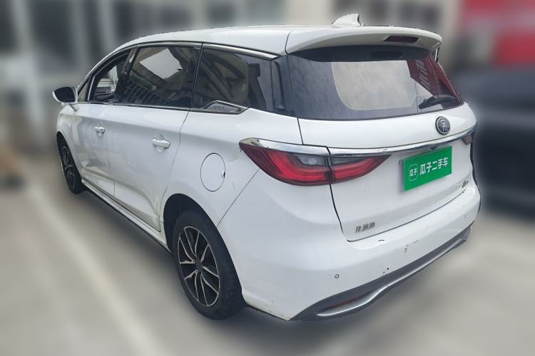 Used BYD Song MAX 2017 1.5T Manual Smart Connect Luxury 7-Seater Rear Left 45 Deg