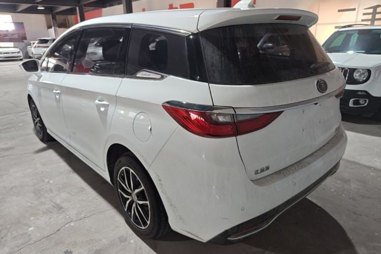 Used BYD Song MAX 2017 1.5T Manual Smart Connect Luxury 7-Seater Rear Left 45 Deg