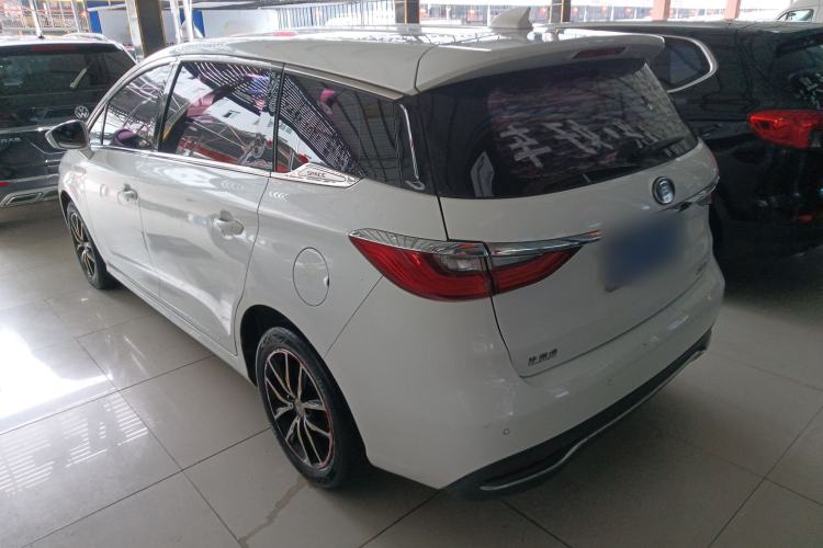 Used BYD Song MAX 2017 1.5T Manual Smart Connect Luxury 7-Seater Rear Left 45 Deg