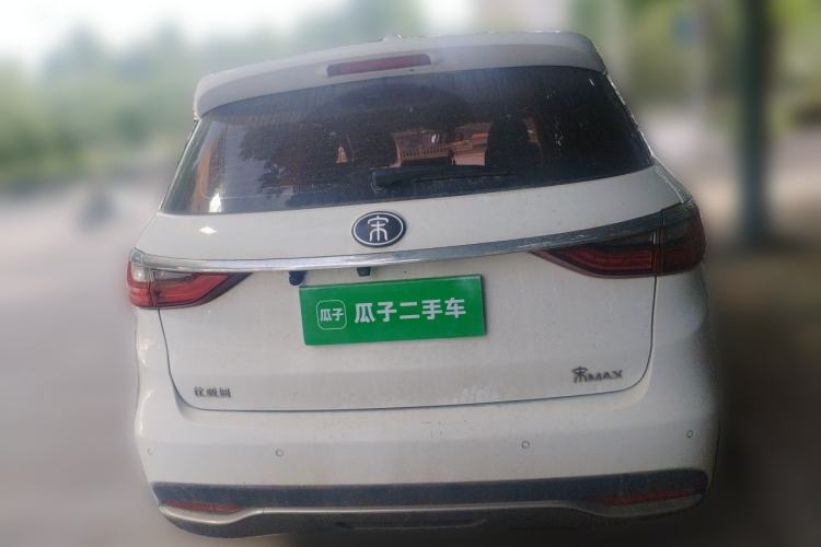 Used BYD Song MAX 2017 1.5T Automatic Smart Connect Prestige 7-Seater Rear