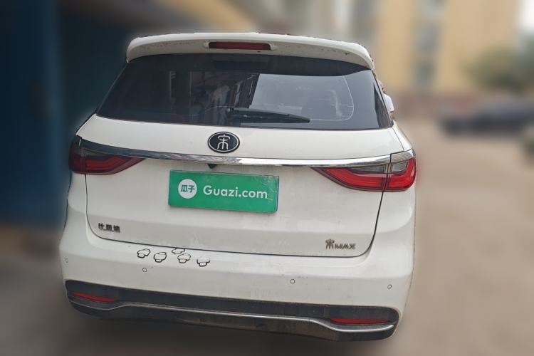 Used BYD Song MAX 2017 1.5T Automatic Smart Connect Elite 7-Seater Rear
