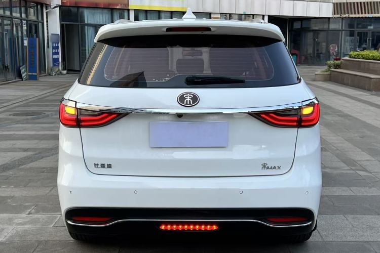 Used BYD Song MAX 2017 1.5T Automatic Smart Connect Elite 7-Seater Rear