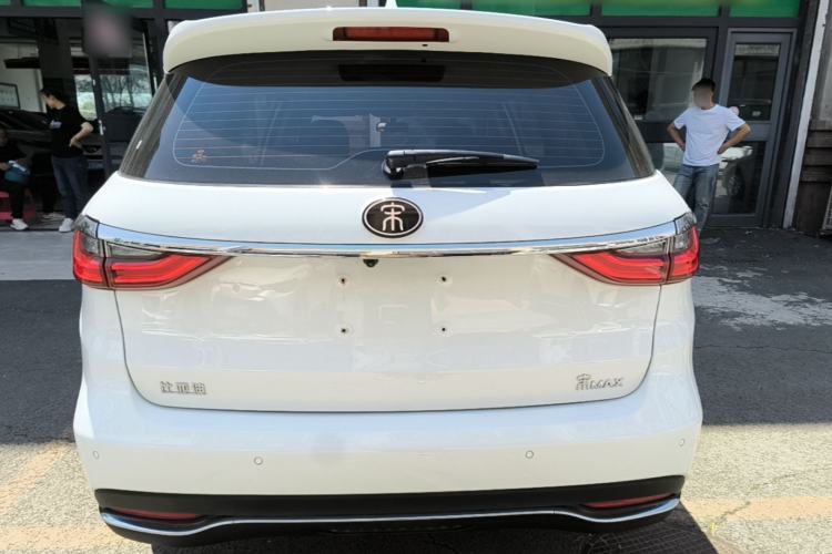 Used BYD Song MAX 2017 1.5T Automatic Smart Connect Elite 7-Seater Rear