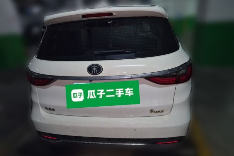 Used BYD Song MAX 2017 1.5T Manual Smart Connect Luxury 7-Seater Rear
