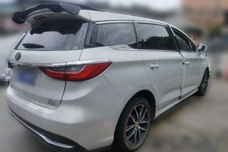 Used BYD Song MAX 2017 1.5T Automatic Smart Connect Luxury 7-Seater Rear Right 45 Deg