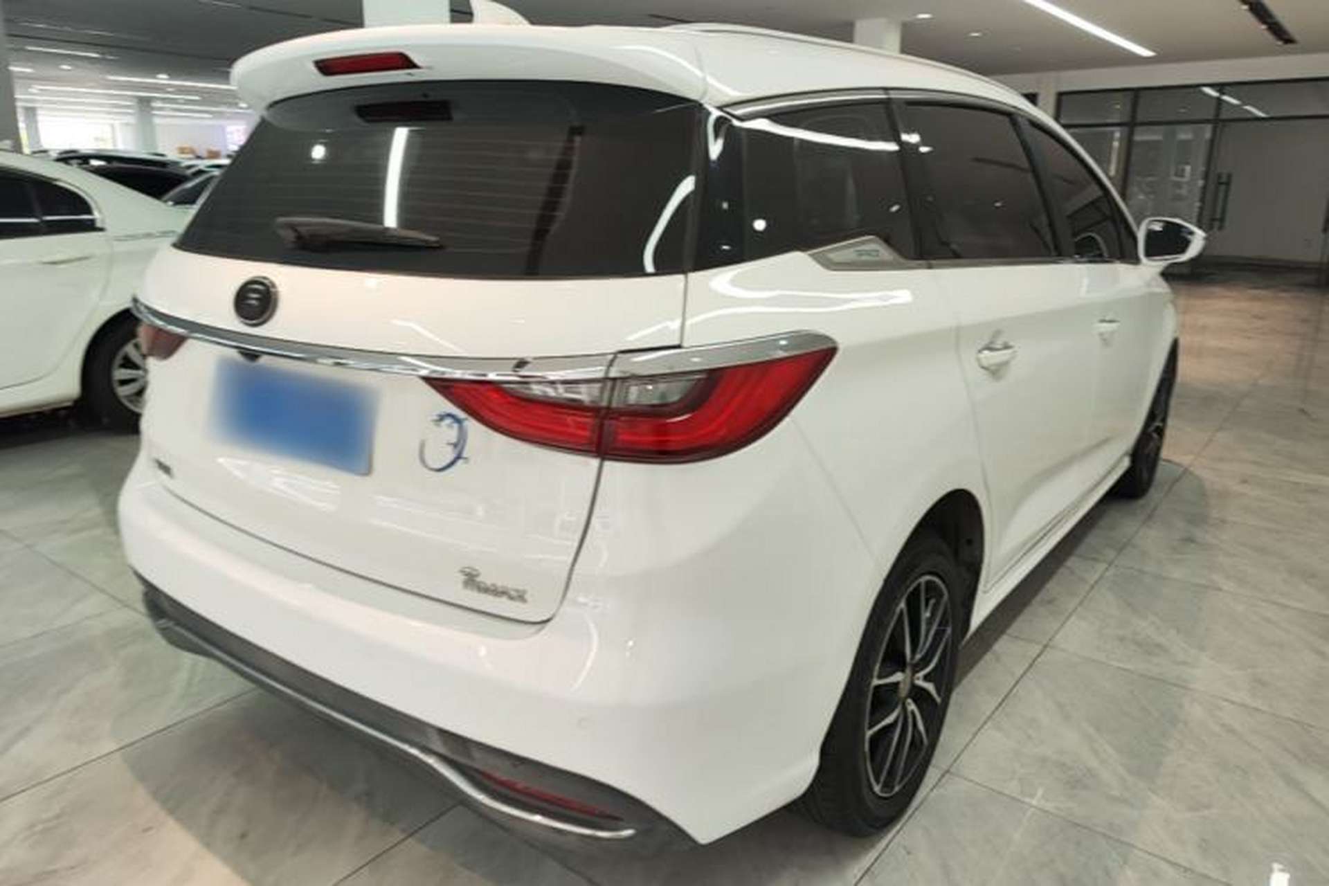 Used BYD Song MAX 2017 1.5T Automatic Smart Connect Prestige 7-Seater Rear Right 45 Deg