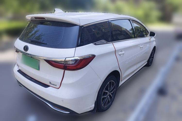 Used BYD Song MAX 2017 1.5T Manual Smart Connect Luxury 7-Seater Rear Right 45 Deg