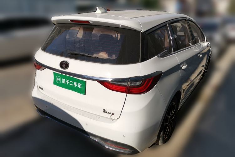 Used BYD Song MAX 2017 1.5T Manual Smart Connect Luxury 7-Seater Rear Right 45 Deg