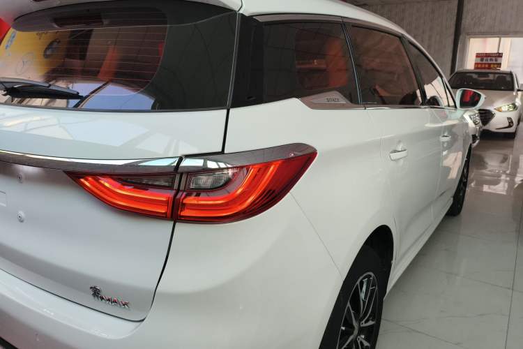 Used BYD Song MAX 2017 1.5T Automatic Smart Connect Elite 7-Seater Rear Right 45 Deg