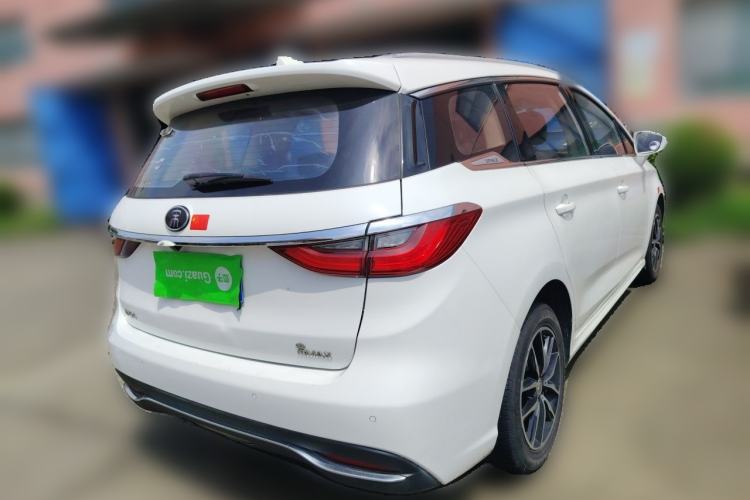 Used BYD Song MAX 2017 1.5T Manual Smart Connect Luxury 7-Seater Rear Right 45 Deg