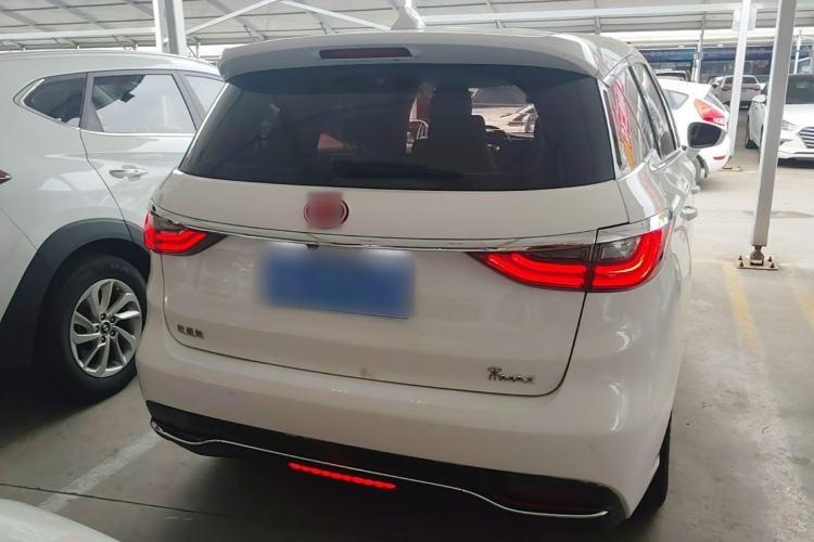 Used BYD Song MAX 2017 1.5T Manual Smart Connect Luxury 7-Seater Rear