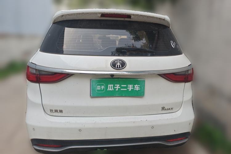 Used BYD Song MAX 2017 1.5T Manual Smart Connect Luxury 7-Seater Rear