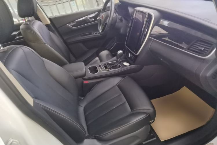 Used BYD Song MAX 2017 1.5T Automatic Smart Connect Prestige 7-Seater Right Front Seat