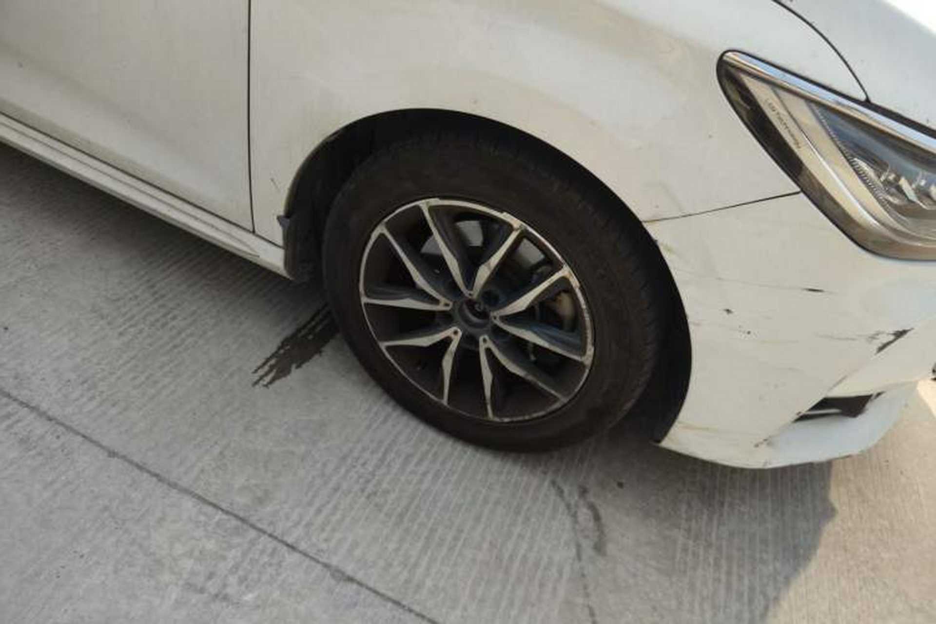 Used BYD Song MAX 2017 1.5T Automatic Smart Connect Elite 7-Seater Right Front Wheel Hub