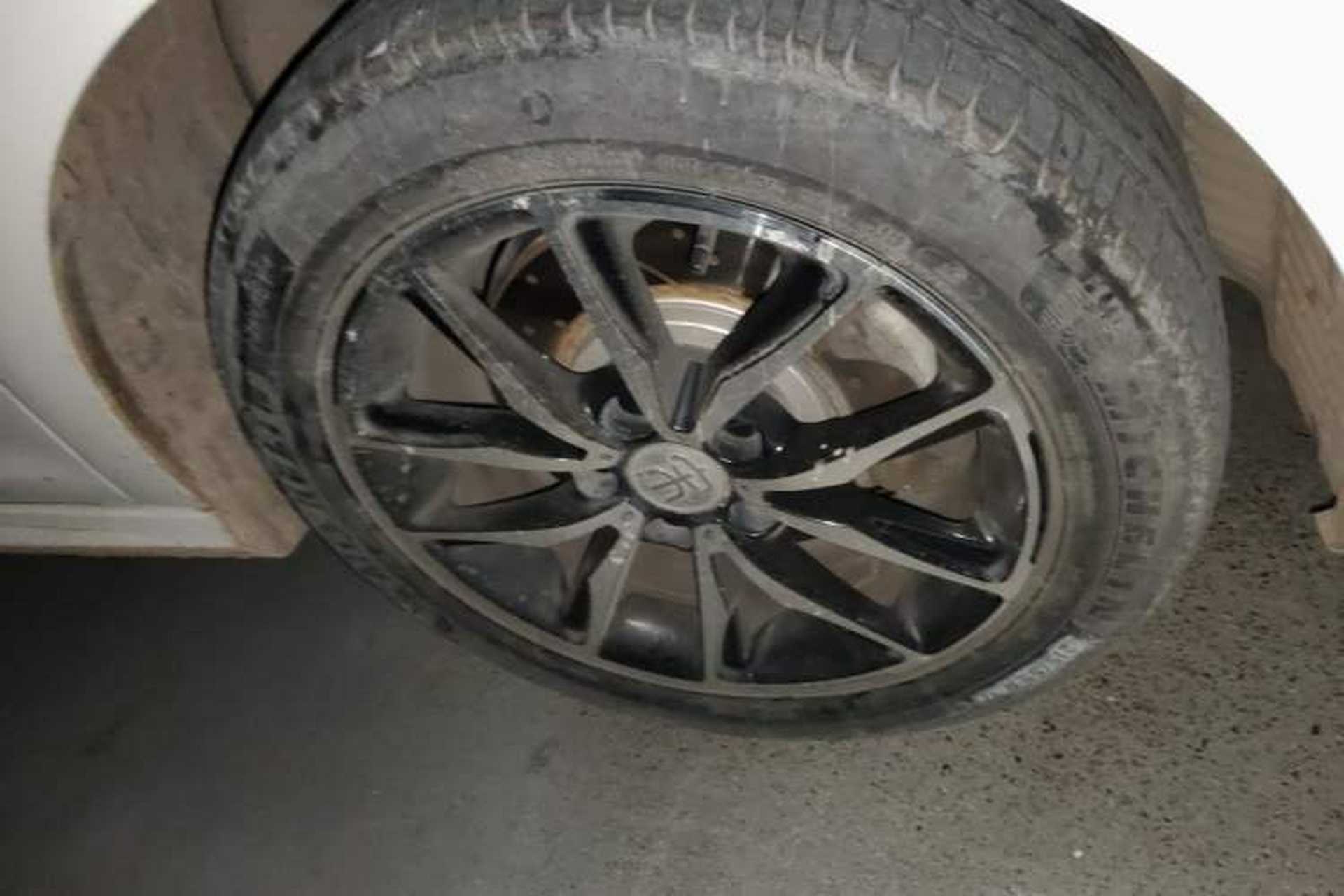Used BYD Song MAX 2017 1.5T Automatic Smart Connect Elite 7-Seater Right Front Wheel Hub