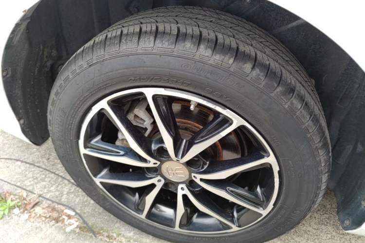 Used BYD Song MAX 2017 1.5T Automatic Smart Connect Elite 7-Seater Right Rear Wheel Hub
