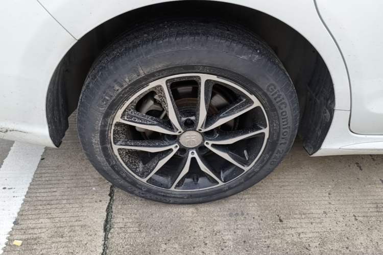 Used BYD Song MAX 2017 1.5T Automatic Smart Connect Elite 7-Seater Right Rear Wheel Hub