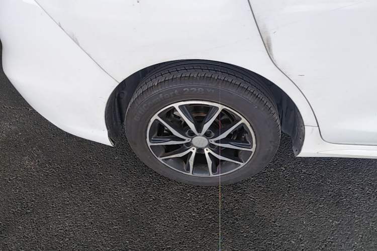 Used BYD Song MAX 2017 1.5T Automatic Smart Connect Prestige 7-Seater Right Rear Wheel Hub