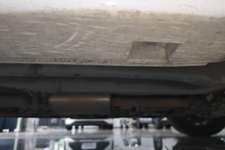 Used BYD Song MAX 2017 1.5T Automatic Smart Connect Elite 7-Seater Right Side Sill