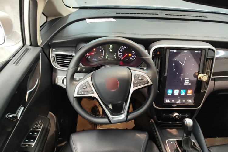 Used BYD Song MAX 2017 1.5T Automatic Smart Connect Prestige 7-Seater Steering Wheel